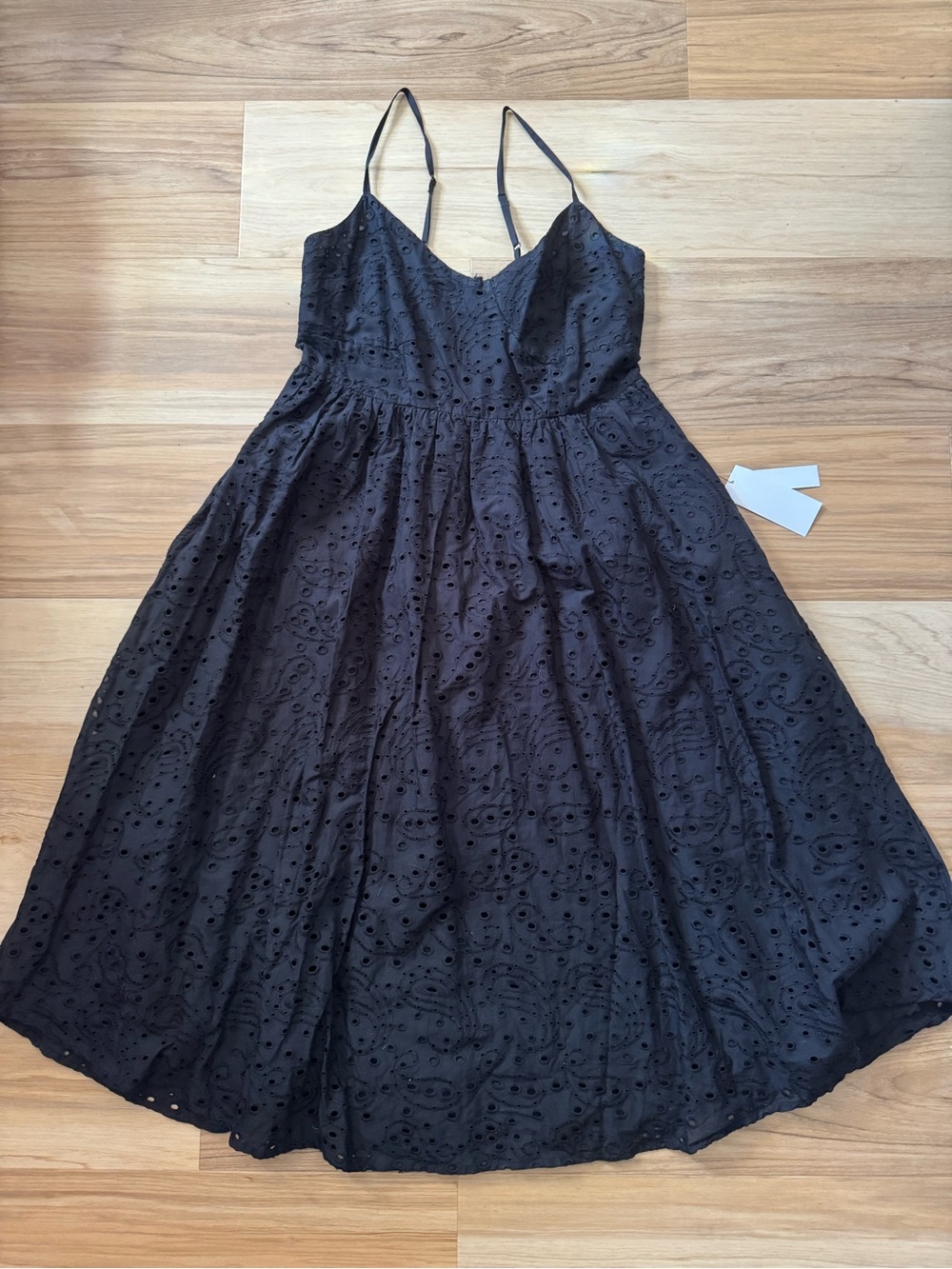 Black Eyelet Spaghetti Strap Sundress Size 6 - Picture 6 of 8